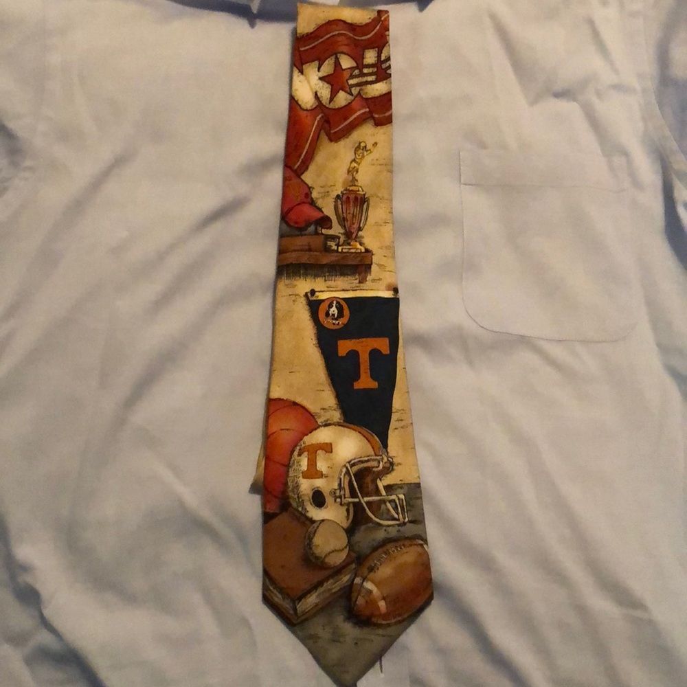 Tennessee Vols tie
